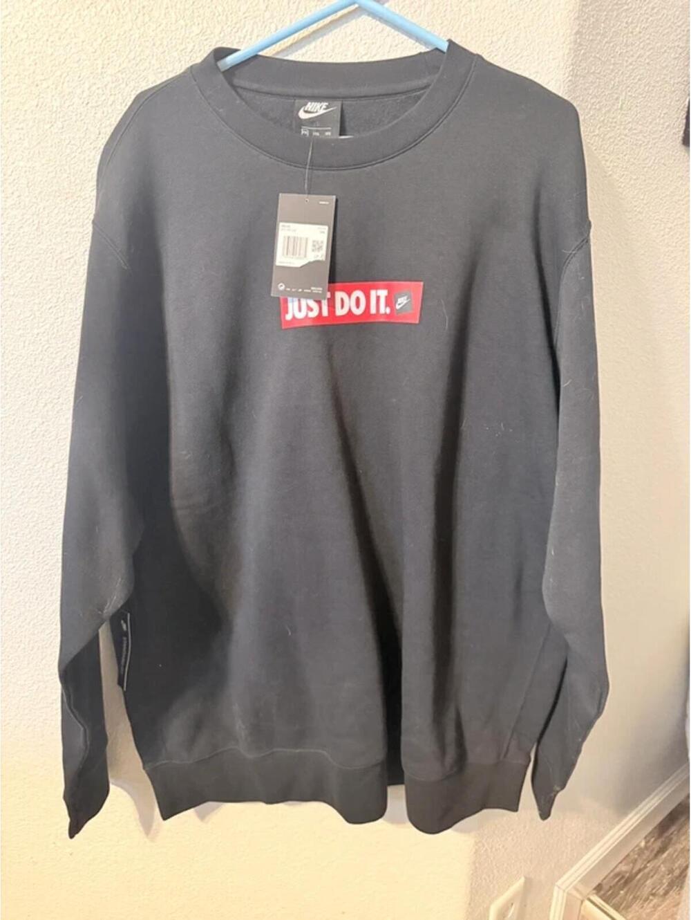 Nike crew pullover‎